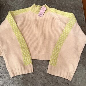 Wild Fable Long Sleeve Sweater. Lime green/cream. Medium. NWT.